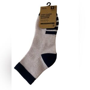 NWT Cozy Cabin Explorer Quarter Length Socks